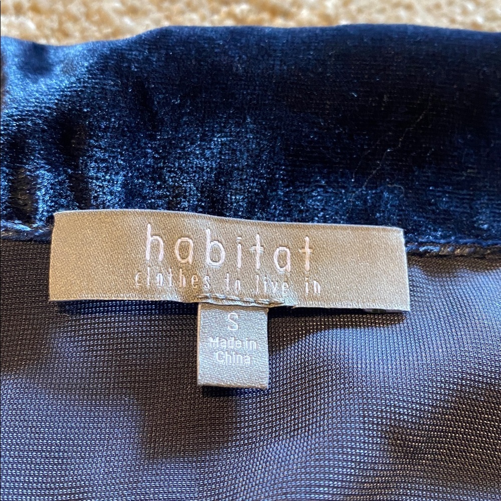 Habitat THE "PARTY" SHIRT Velvet True Blue Size SMALL - Picture 4 of 11